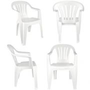 Conjunto de 20 Cadeiras e 5 Mesas de Plástico Mor